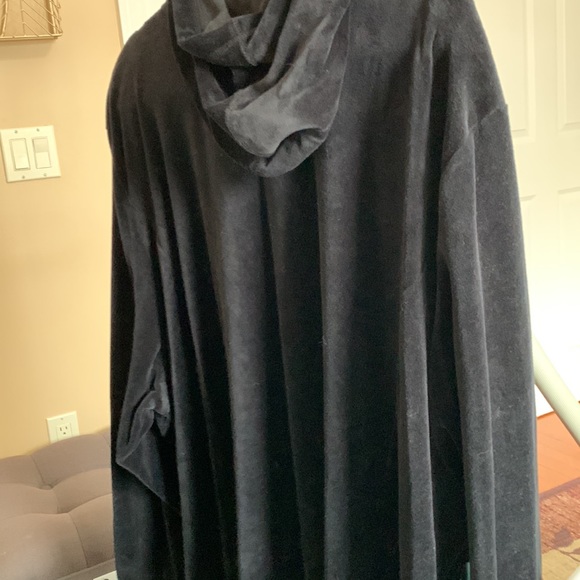 Catherines Black Velvet Hoodie long sleeve - Picture 6 of 10